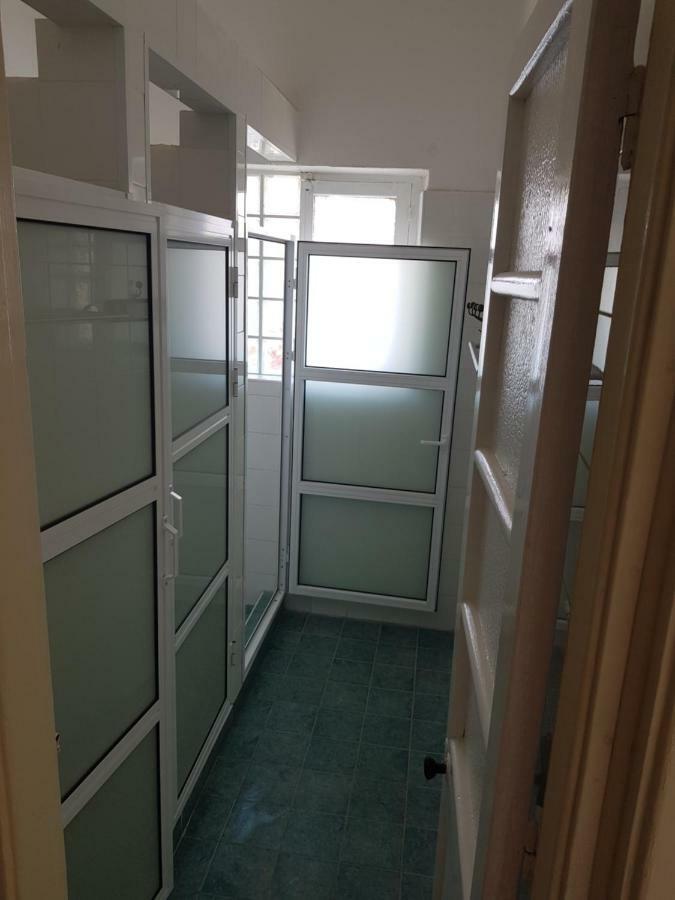 Trianon Hostel Пафос Екстериор снимка